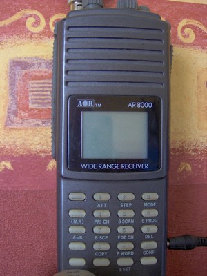 AOR8000